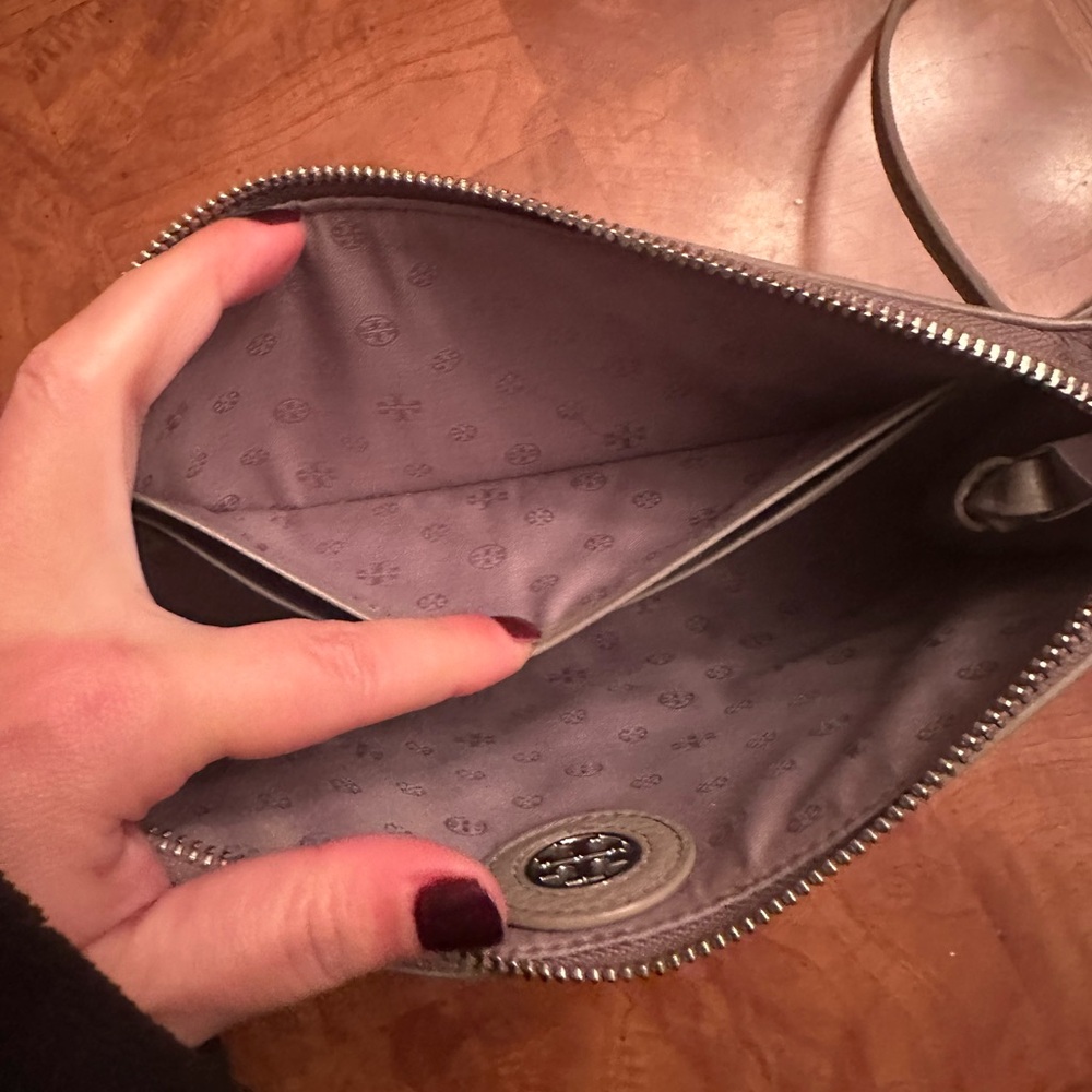 Tory Burch Taupe Pebble Crossbody Bag - Picture 9 of 9